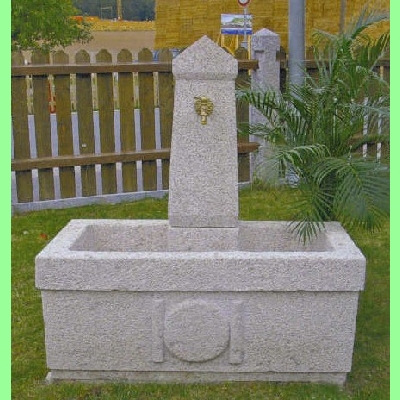 Wappenbrunnen gr�n